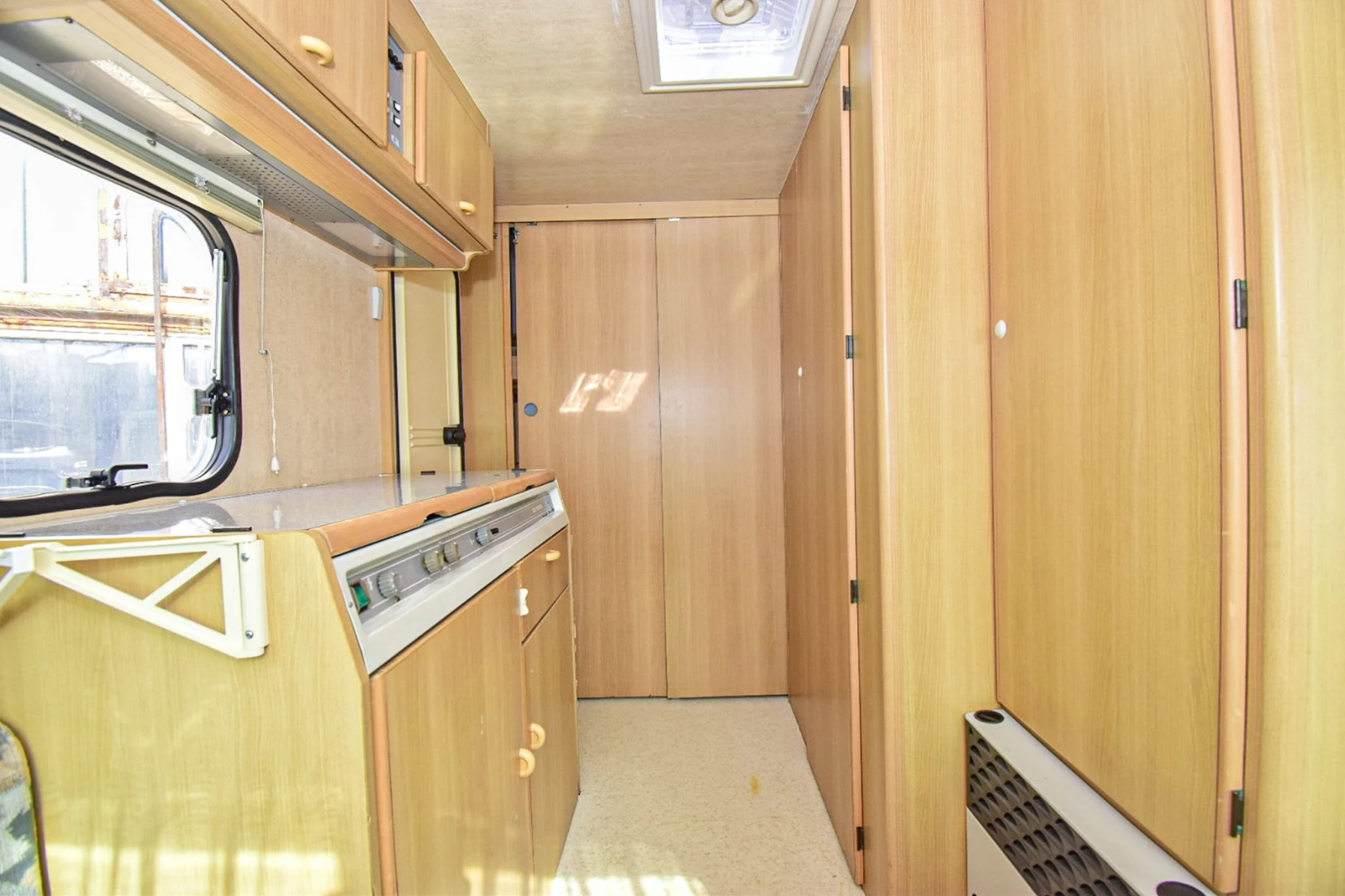 Каравана Adria Optima 380/ форселт/ЛИЗИНГ - изображение 10