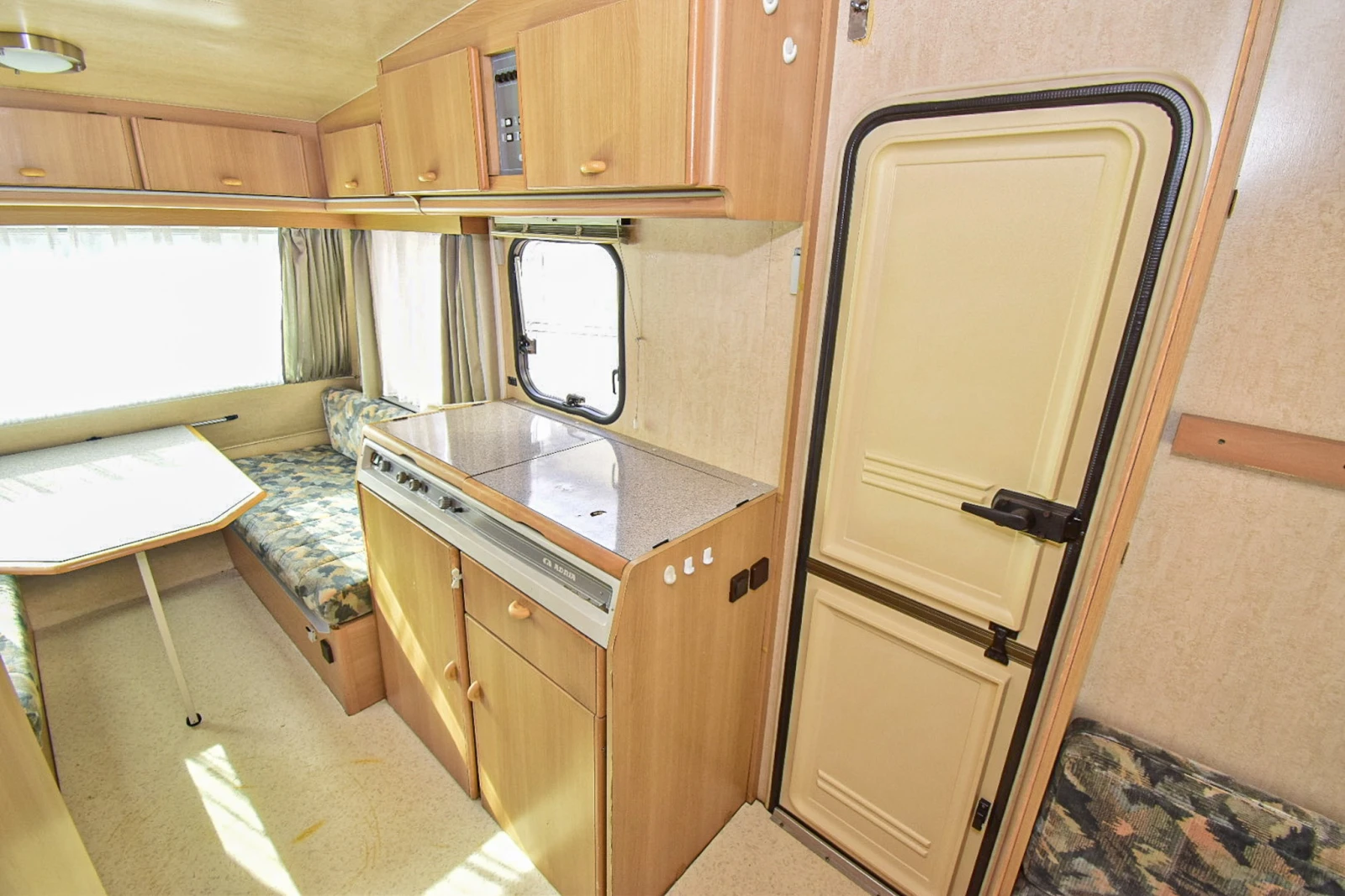Каравана Adria Optima 380/ форселт/ЛИЗИНГ - изображение 7