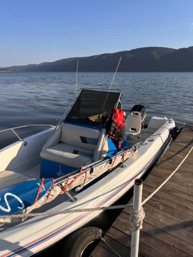 Лодка Bayliner Trophy, снимка 2