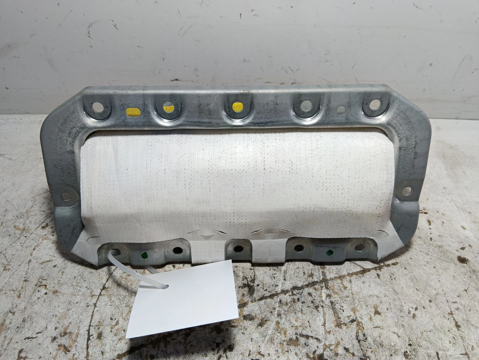 еърбег (пасажерски) 34089354E BMW 3 Series