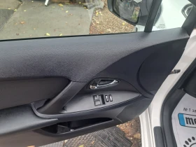 Toyota Avensis 1.8 valve matic, снимка 11