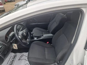 Toyota Avensis 1.8 valve matic, снимка 10
