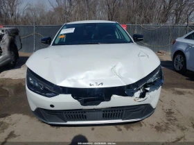 Kia EV6 Light, снимка 6