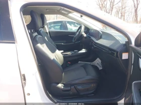 Kia EV6 Light, снимка 5