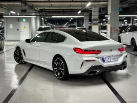 BMW 850  M* SPORT* XDRIVE* LASER LIGHTS ОБДУХВАНЕ* ДИСТРОН, снимка 2