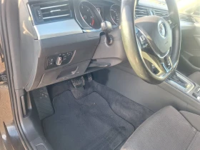 VW Passat - 13800 € / 26990.45 лв. - 65415927 11