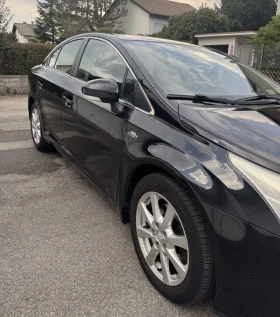 ����� �� �������� �� Toyota Avensis 2.2 d-cat 177 � �