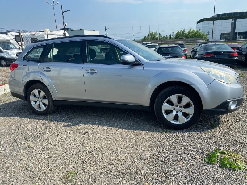 Subaru Outback 2.0d SWISS 4x4, снимка 3 - Автомобили и джипове - 47363654