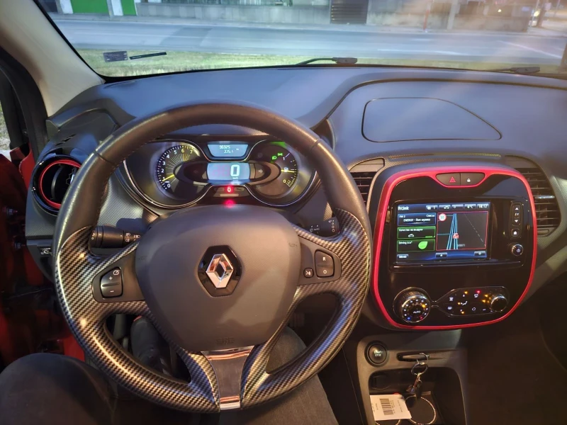 Renault Captur 0.9 90HP  Камера Навигация Климатроник Газ EVRO 6, снимка 14 - Автомобили и джипове - 47125316