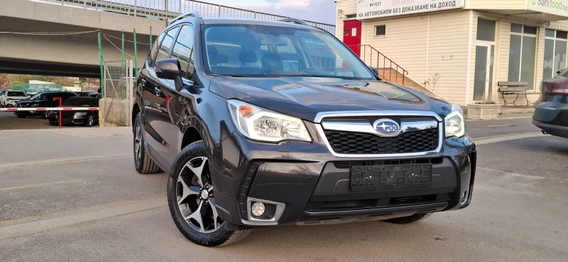 Subaru Forester 2.0Turbo Automat 245кс led Xenon Топ Състояние!!, снимка 8 - Автомобили и джипове - 47776868