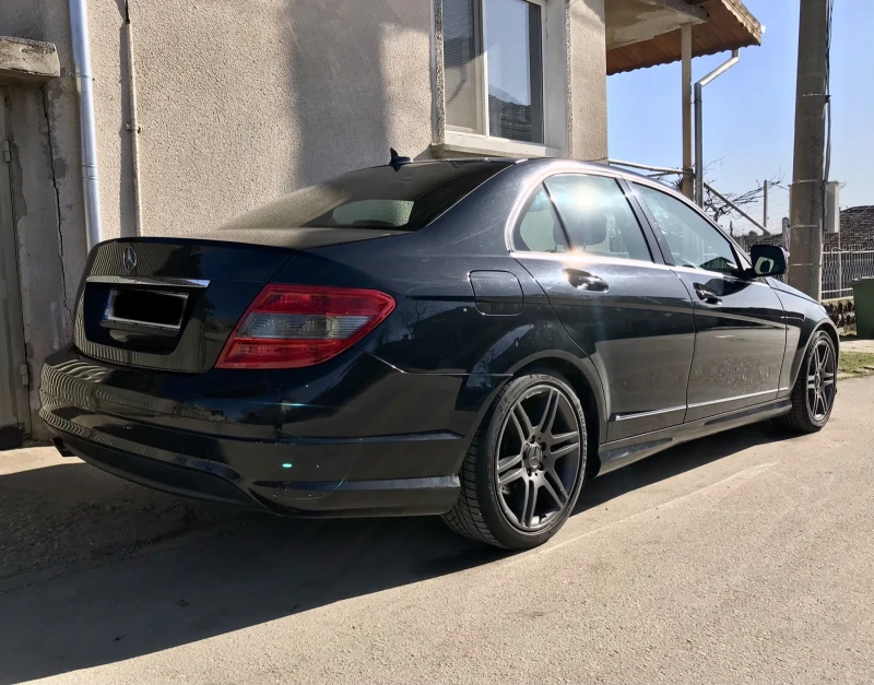 Mercedes-Benz C 220 w204, снимка 3 - Автомобили и джипове - 47926604