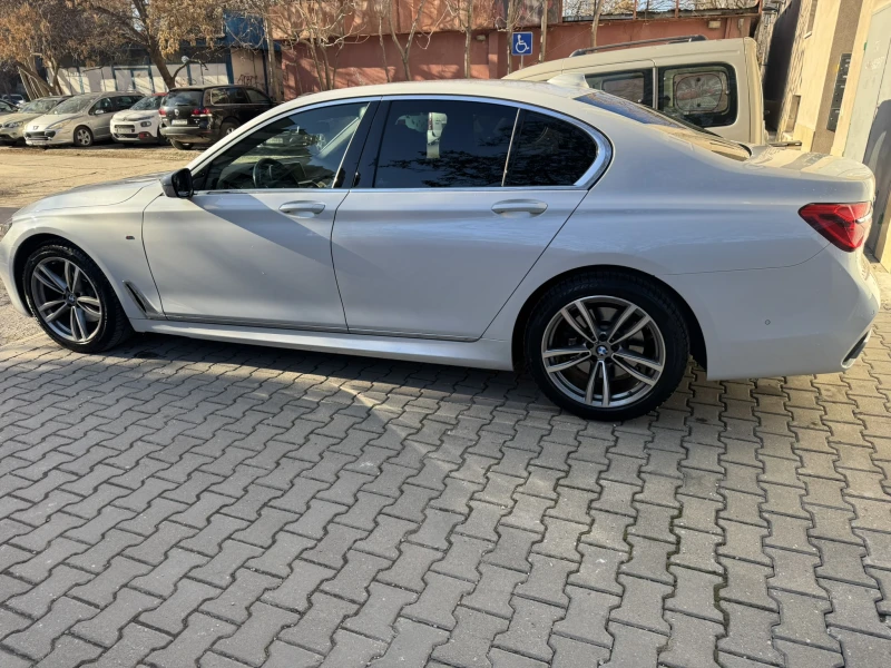 BMW 730 d, Xdrive, M paket, Executive drive, ACC, снимка 7 - Автомобили и джипове - 48740864