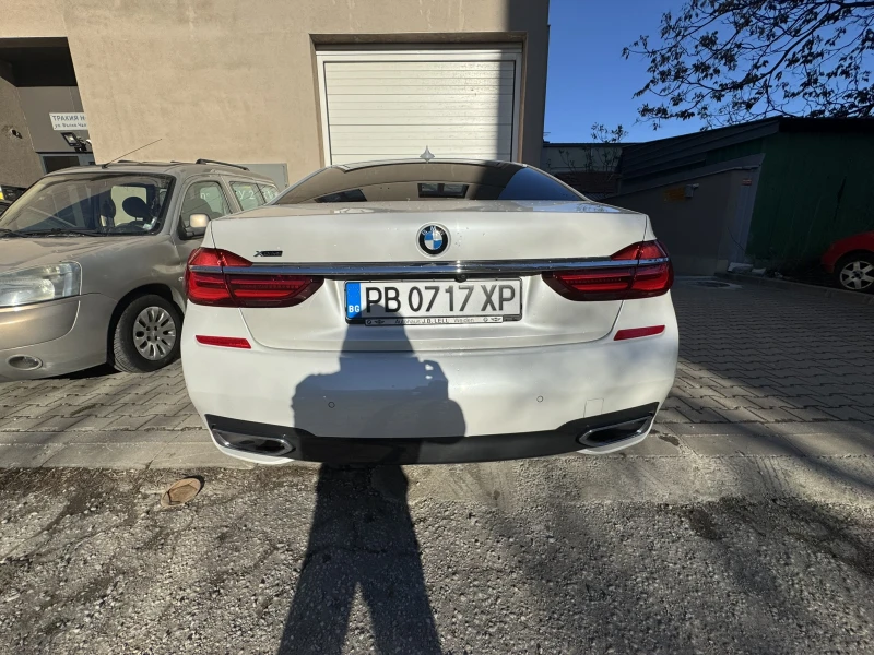 BMW 730 d, Xdrive, M paket, Executive drive, ACC, снимка 8 - Автомобили и джипове - 48740864