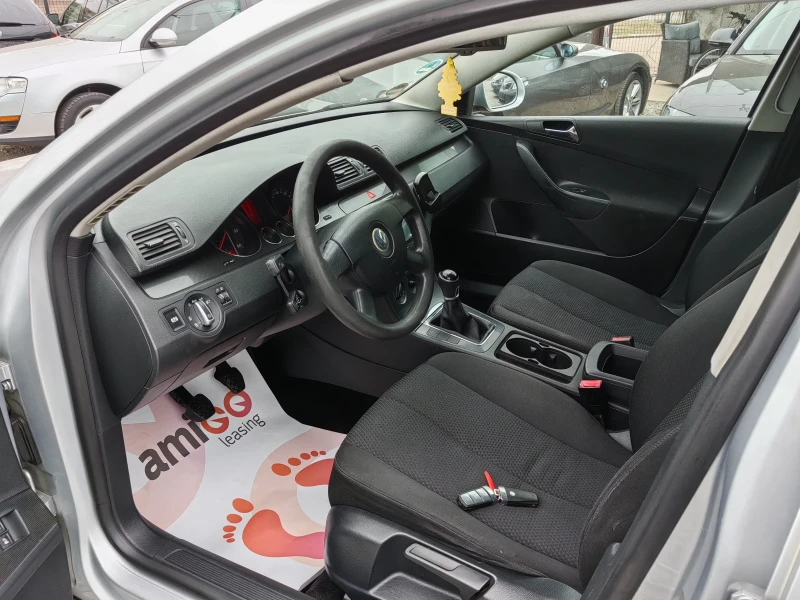 VW Passat 1.9tdi 105ps navi, снимка 12 - Автомобили и джипове - 52849222