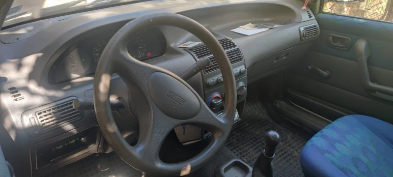 Fiat Punto 1.1, снимка 2 - Автомобили и джипове - 52145837