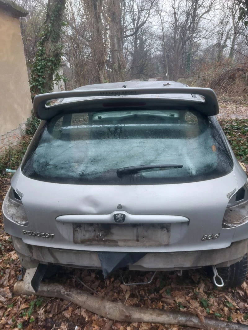 Peugeot 206 1.6 benzin, снимка 5 - Автомобили и джипове - 52669592