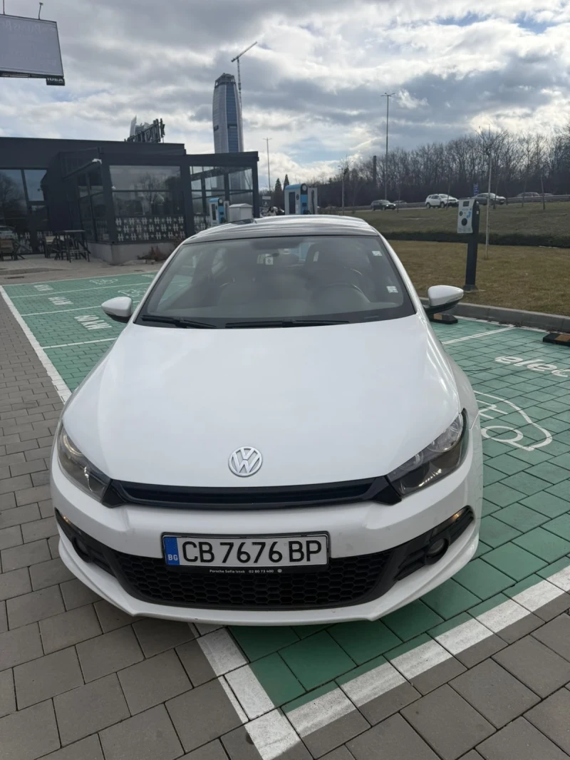 VW Scirocco 1.4 tfsi , снимка 2 - Автомобили и джипове - 53421119