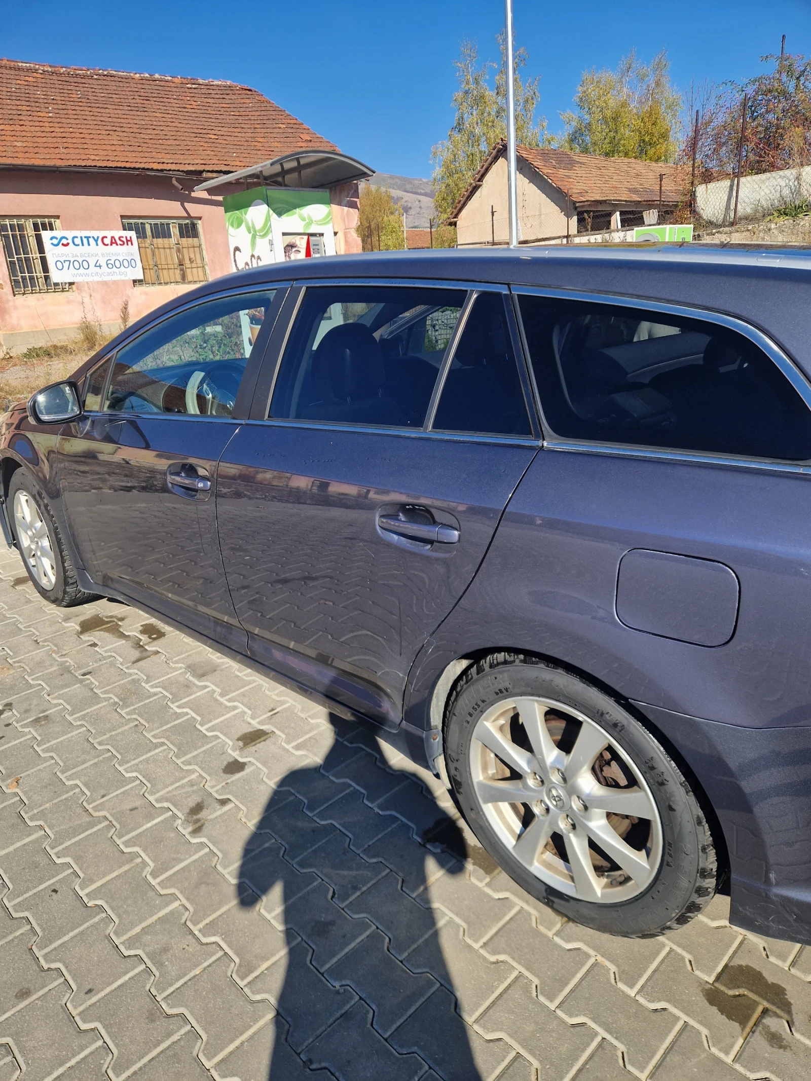 Toyota Avensis  - изображение 3