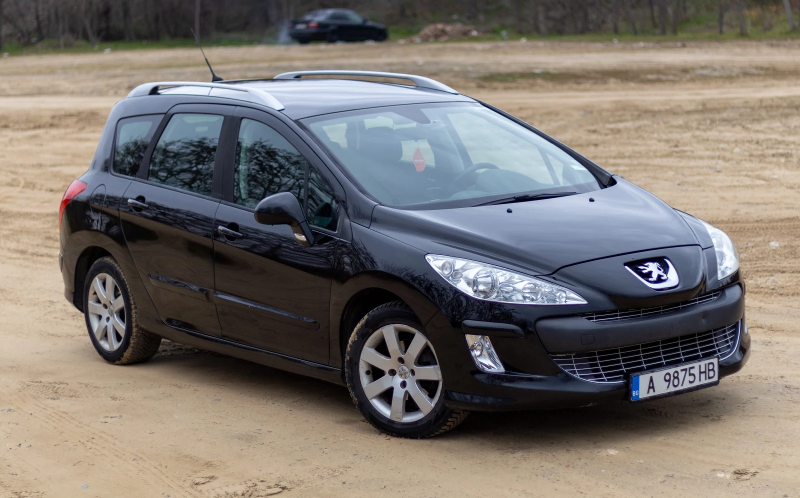 Peugeot 308 SW 1.6hDI - изображение 4