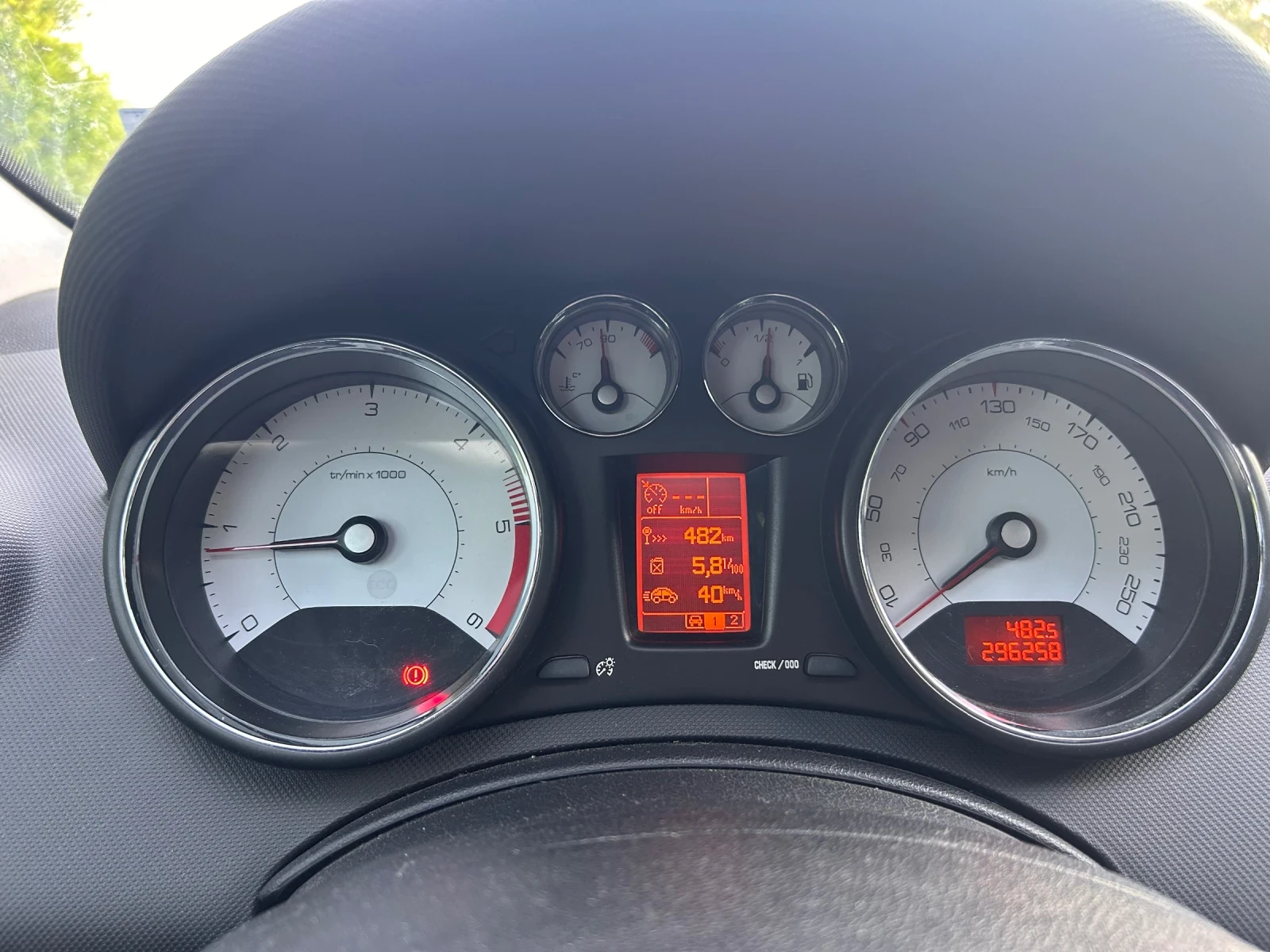 Peugeot 308 1.6 e hdi 112k euro 5 - изображение 4