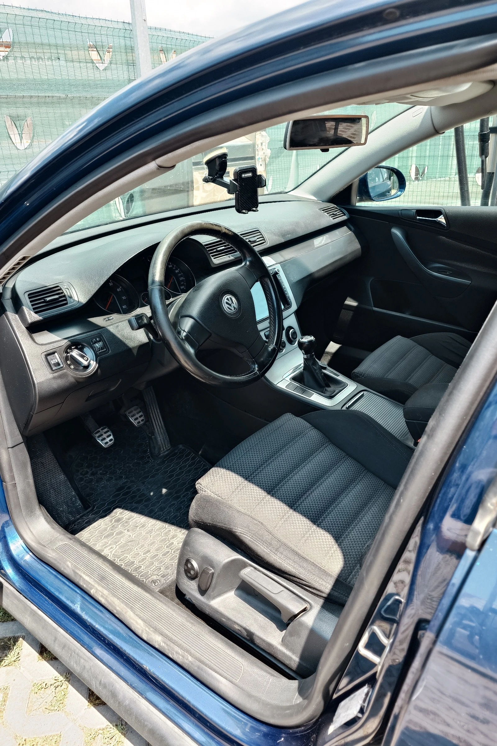 VW Passat  - изображение 2