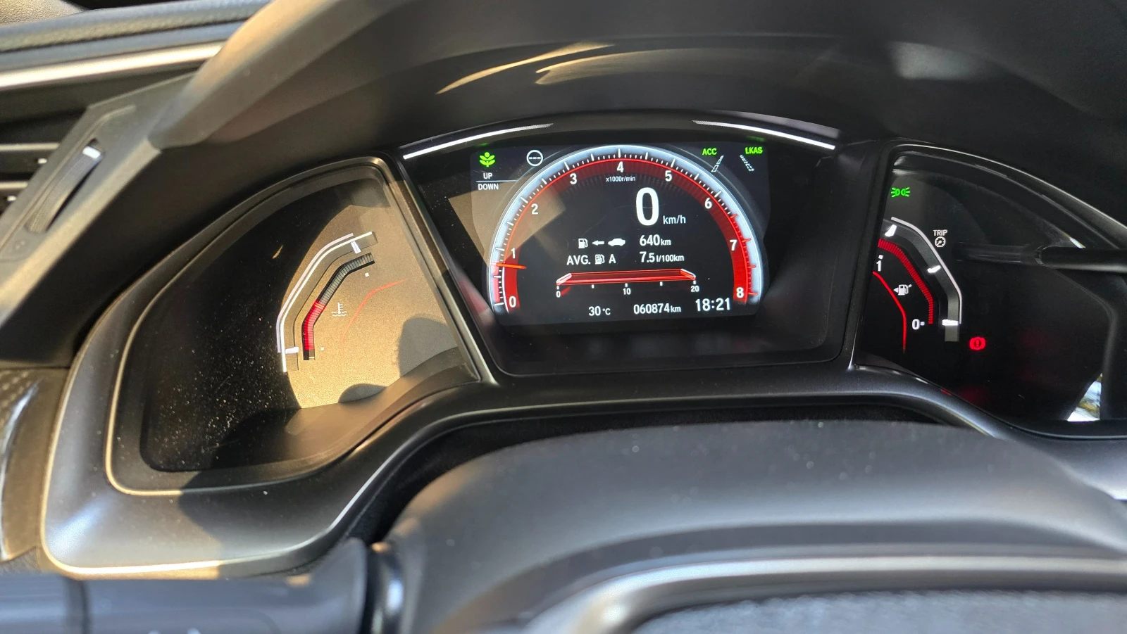 Honda Civic Sport - изображение 9