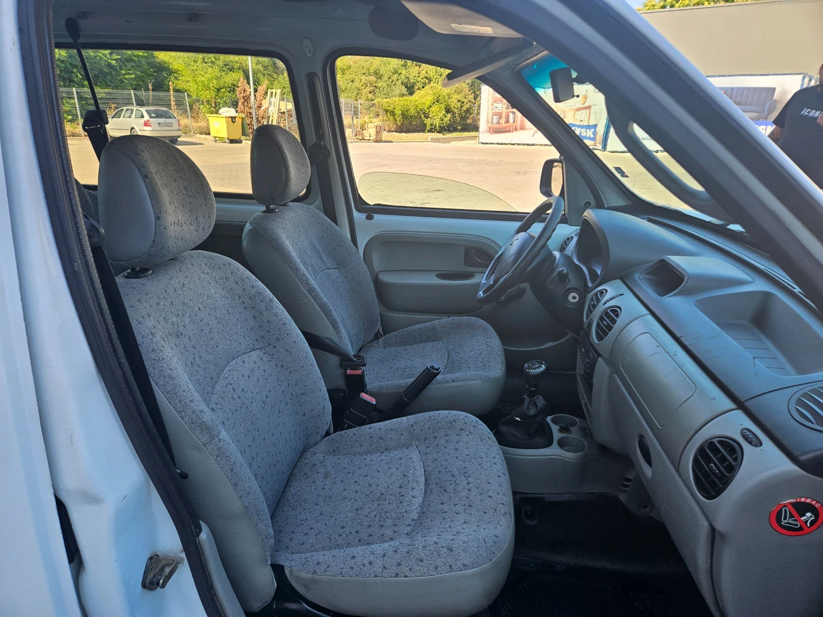 Renault Kangoo  - изображение 8
