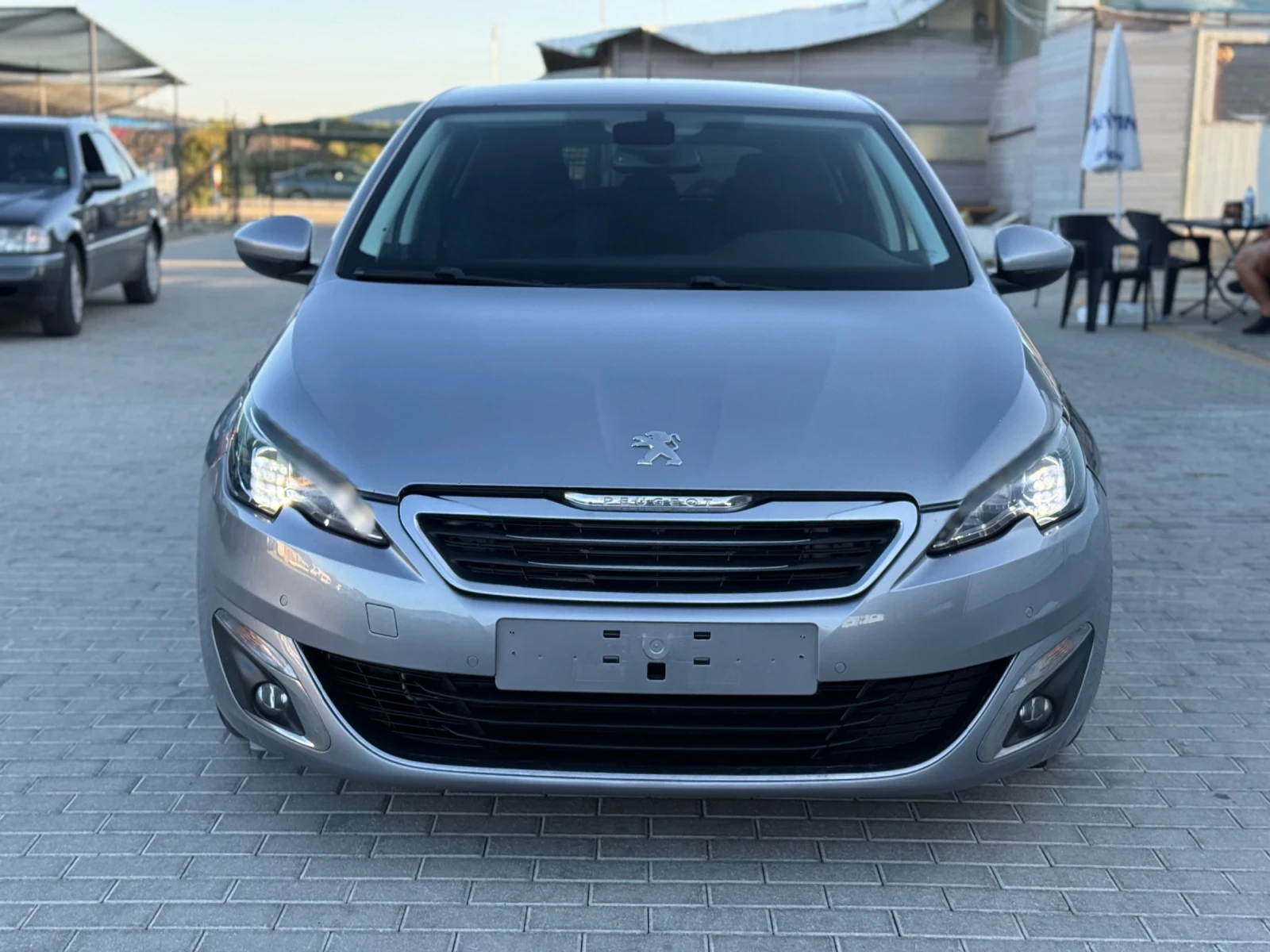 Peugeot 308 2.0d/150hp/Automatic/NAVI/ - изображение 2