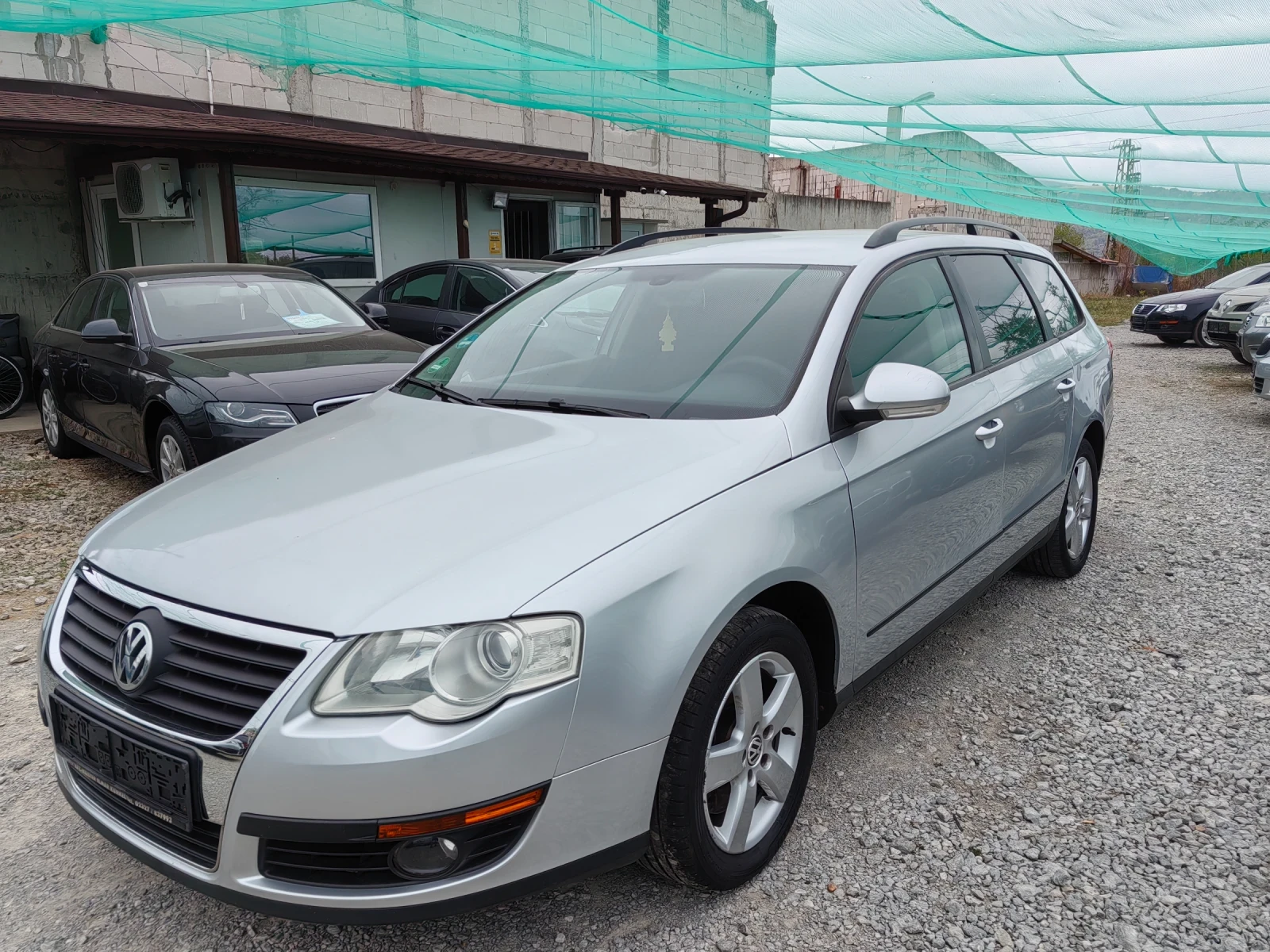VW Passat 1.9tdi 105ps navi | Mobile.bg — изображение 1