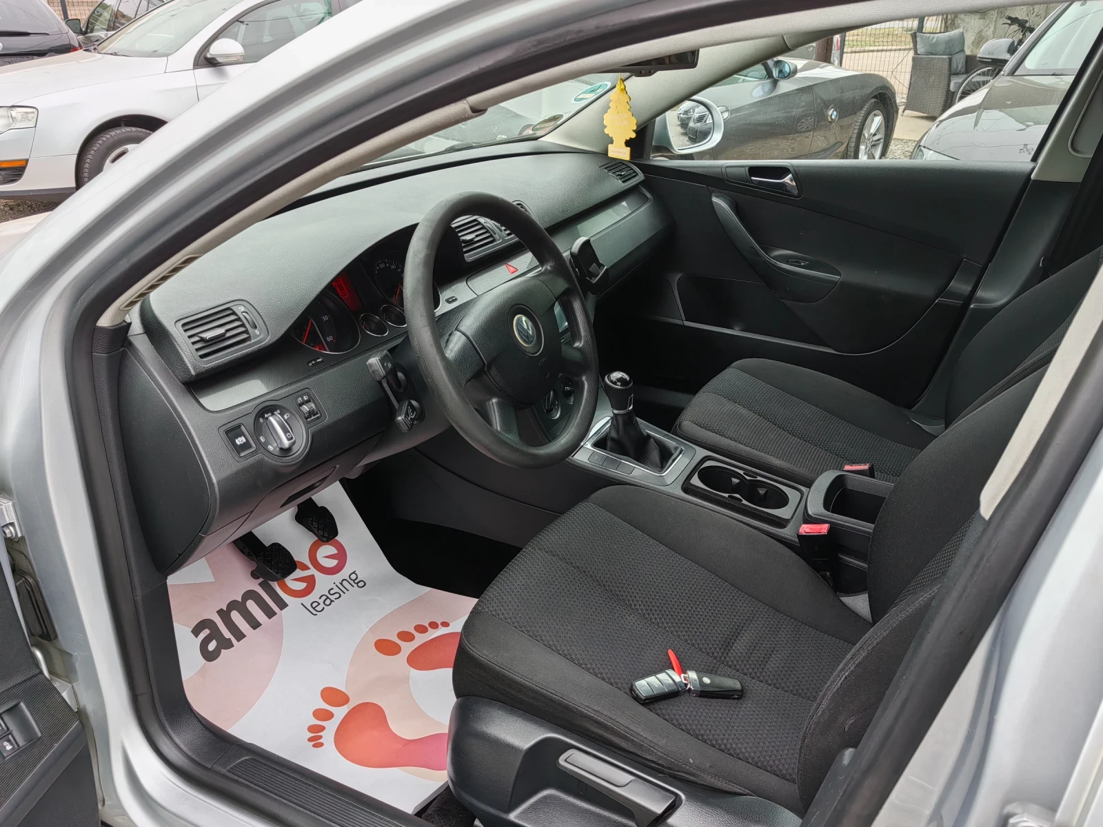 VW Passat 1.9tdi 105ps navi | Mobile.bg — изображение 12