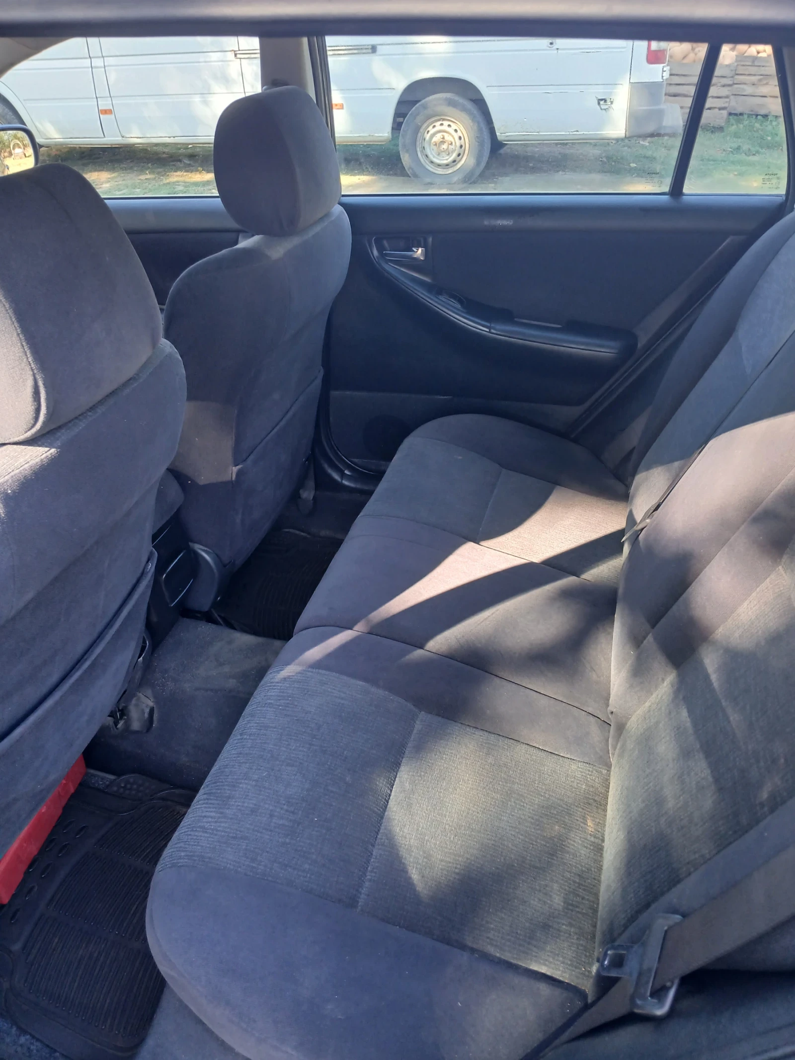 Toyota Corolla  - изображение 10