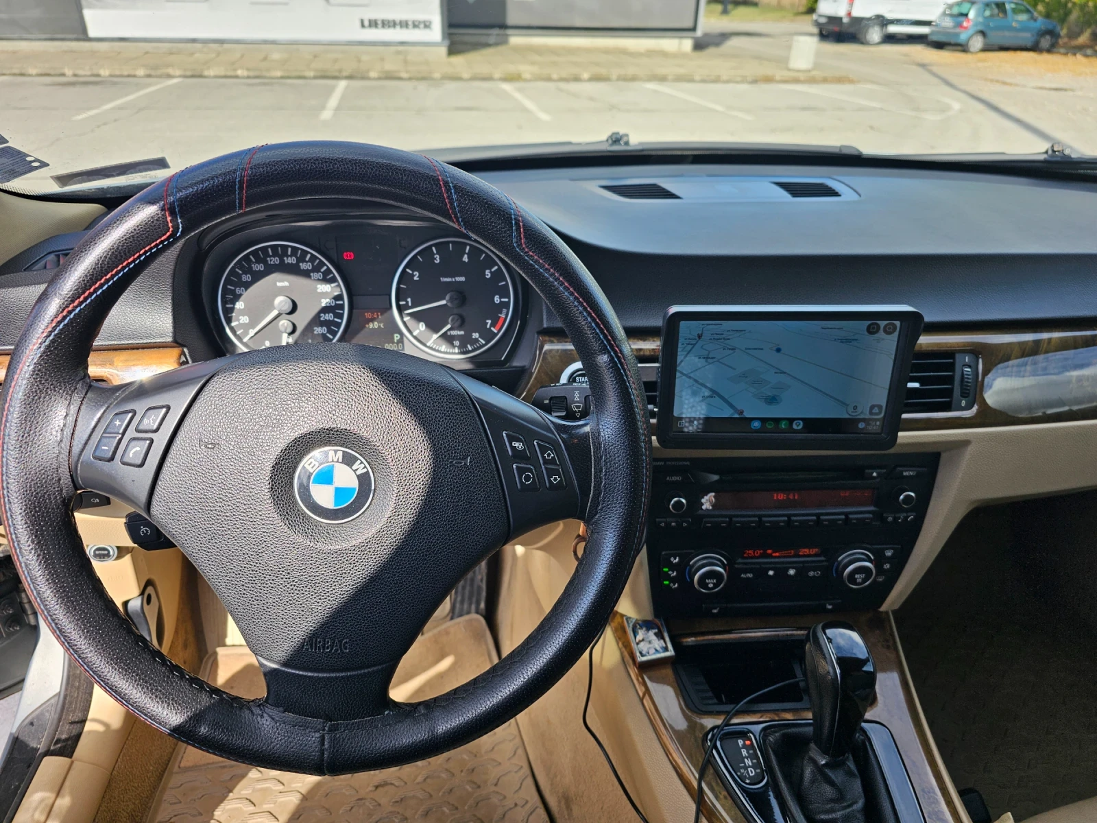 BMW 318 Е91 - изображение 9