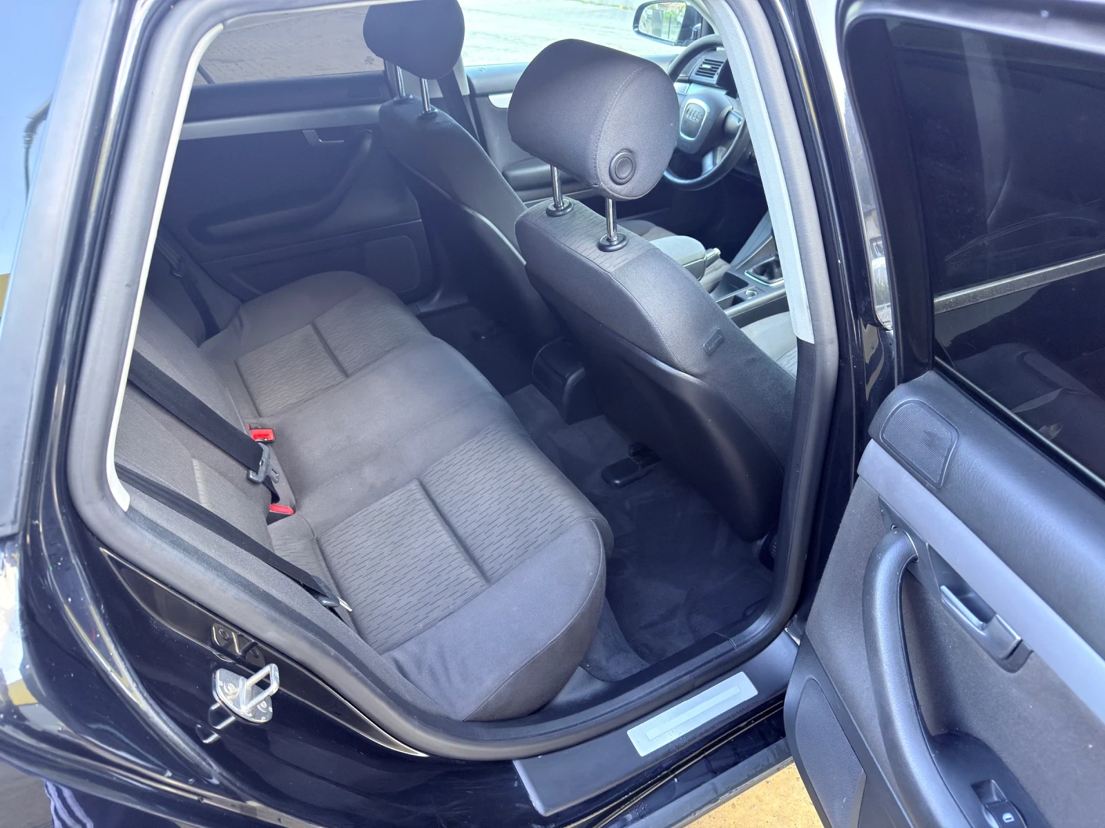 Audi A4 1.9TDI* ITALIA - изображение 9