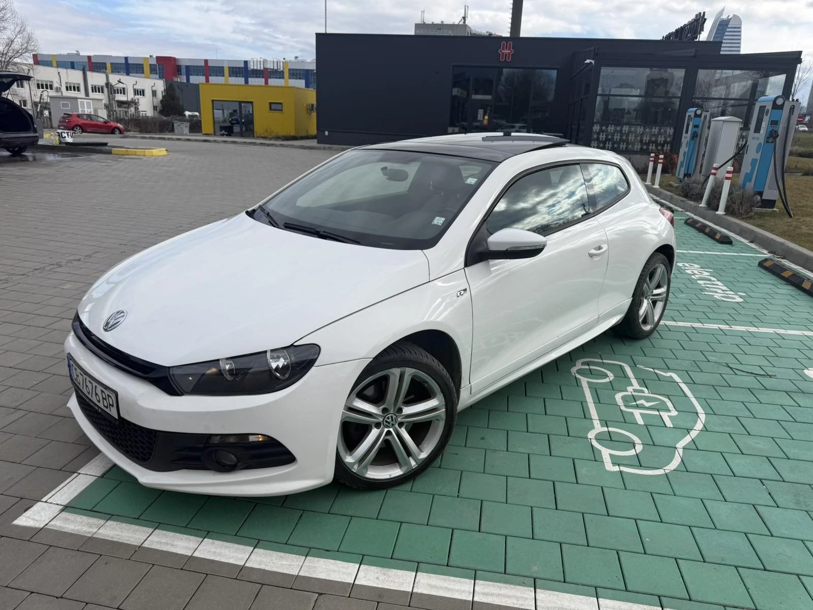 VW Scirocco 1.4 tfsi  - изображение 3