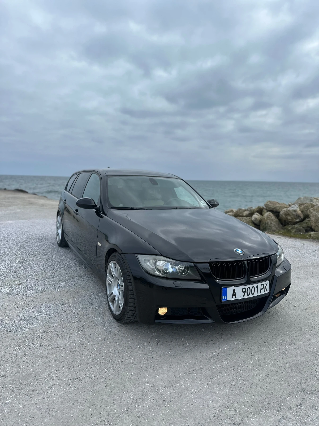 BMW 320 i газ, снимка 2 - Автомобили и джипове - 53655521