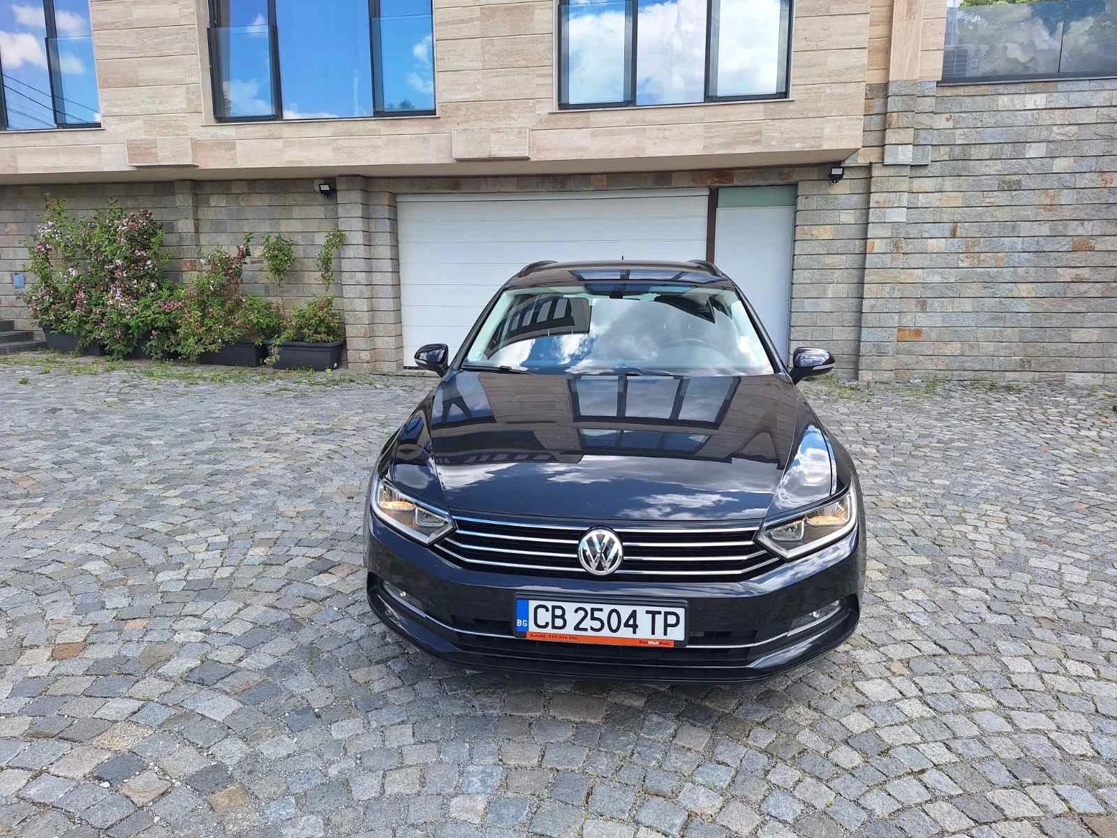 VW Passat, снимка 2 - Автомобили и джипове - 54811569