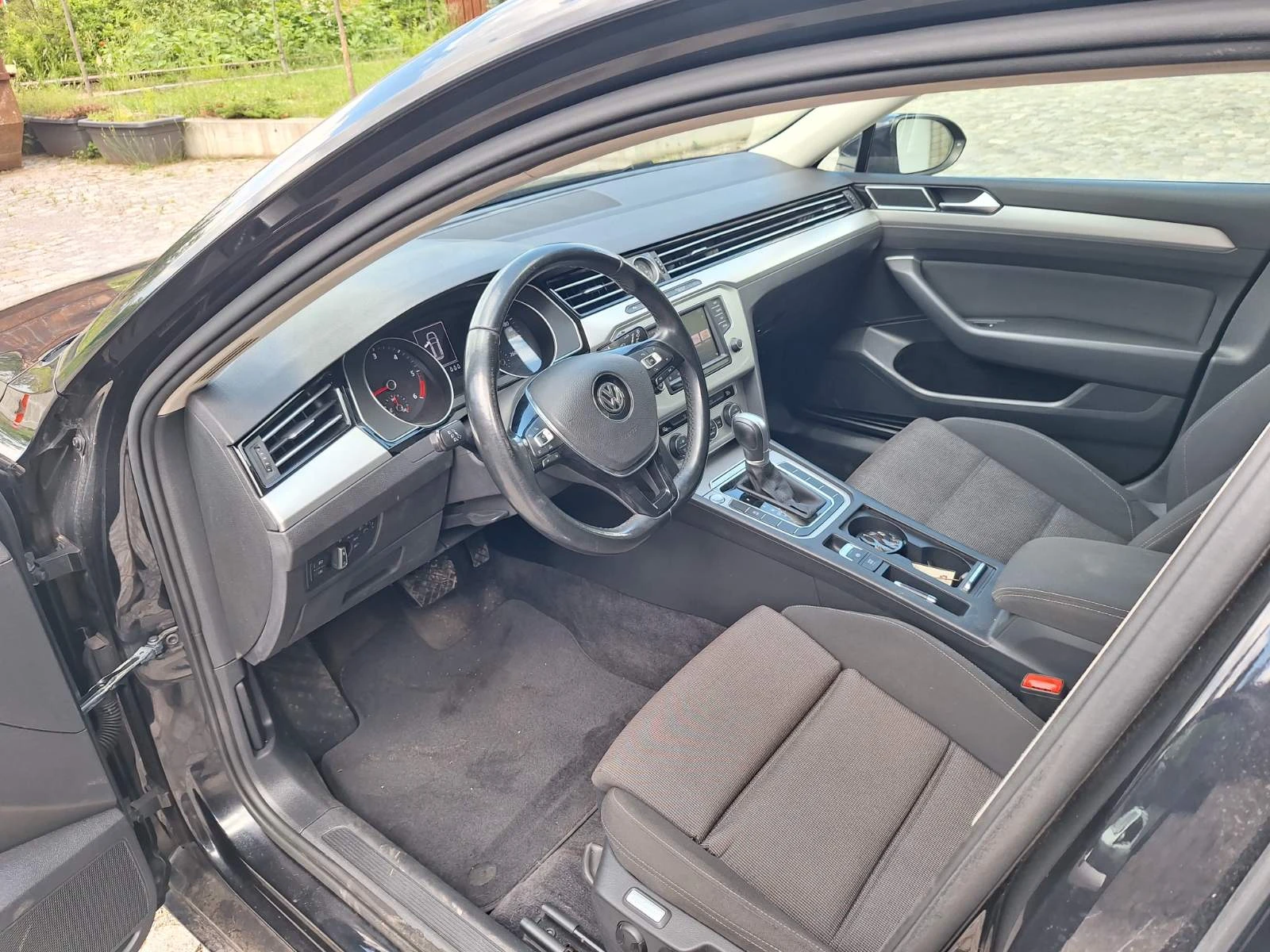 VW Passat, снимка 7 - Автомобили и джипове - 54811569