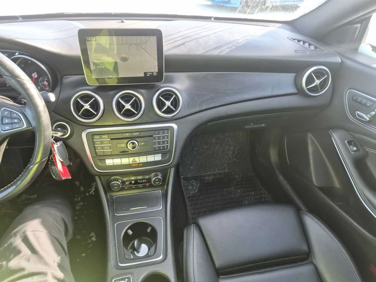 Mercedes-Benz CLA * 250 * CARFAX * ЦЕНА ДО БГ, снимка 9 - Автомобили и джипове - 53969769