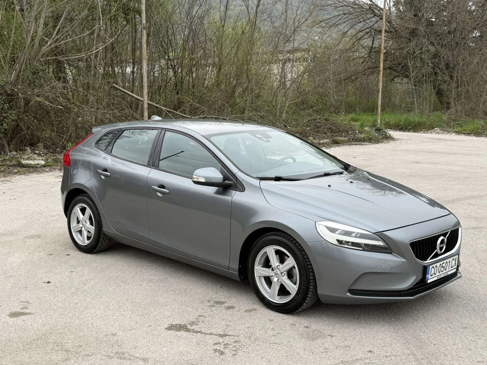 Volvo V40 D2 2.0 (120 hp), снимка 3 - Автомобили и джипове - 54207470