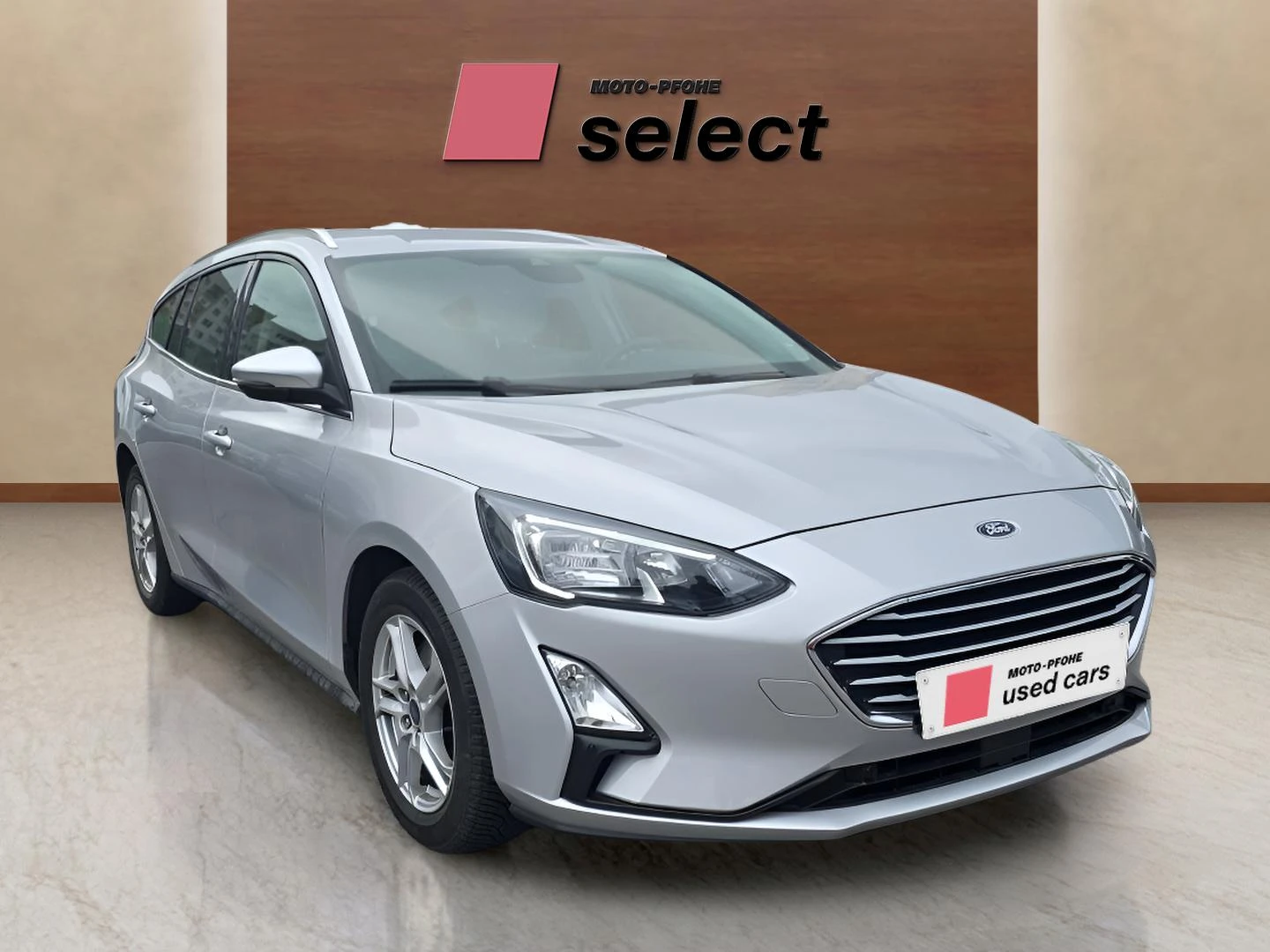 Ford Focus 1.0 EcoBoost, снимка 15 - Автомобили и джипове - 54541237