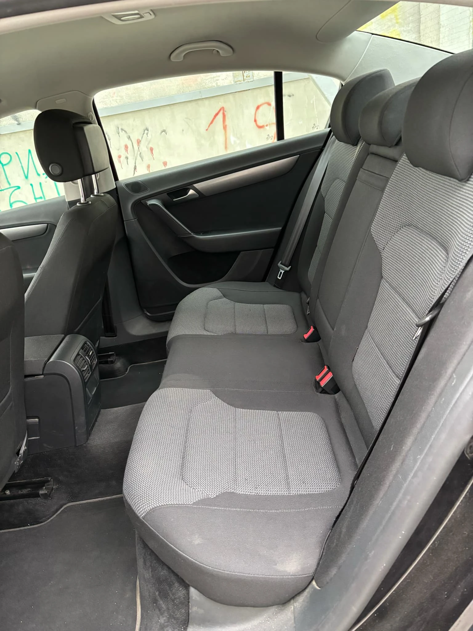 VW Passat B7 1.8 TSI GAZ, снимка 8 - Автомобили и джипове - 54796470