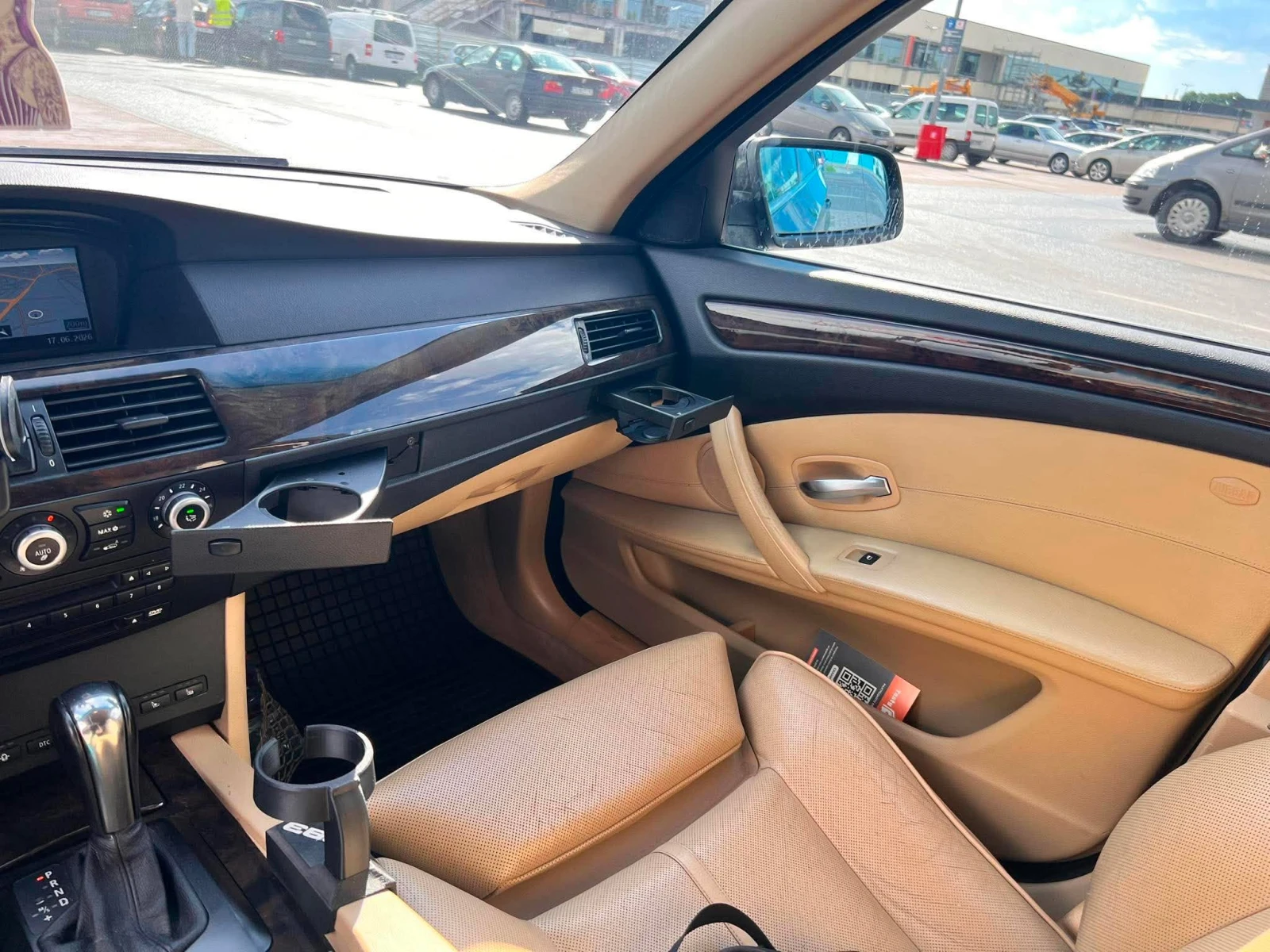 BMW 530 LPG, снимка 12 - Автомобили и джипове - 55152610
