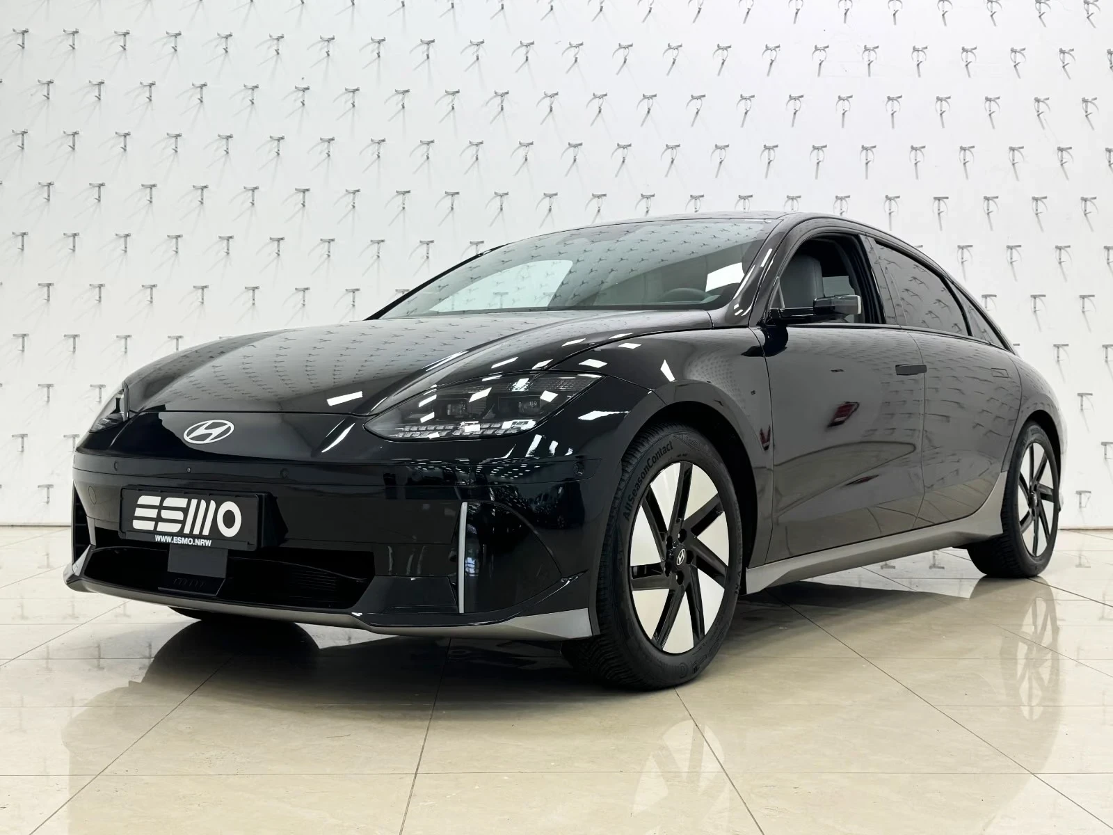 Hyundai Ioniq 6 AWD 77kWh UNIQ 360* DIST HUD BOSE SV Winter Pack+ 