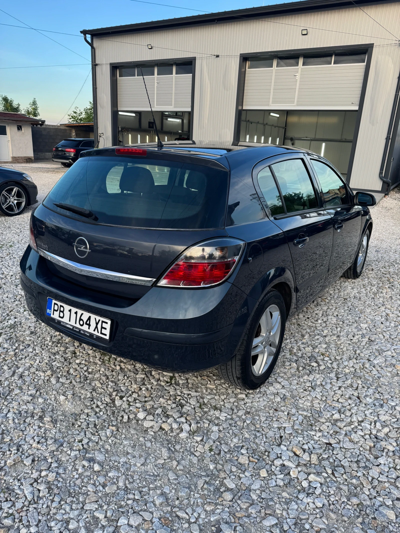 Opel Astra 1.6 16v 105ps, снимка 4 - Автомобили и джипове - 55512635