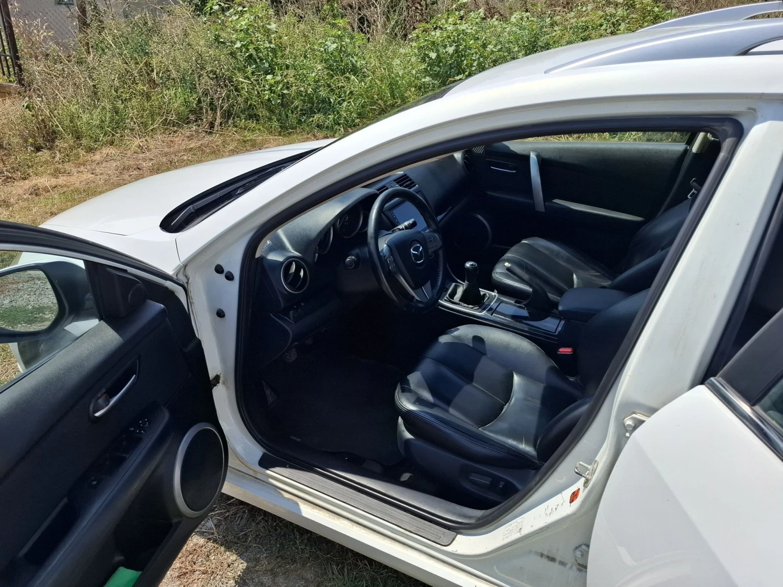 Mazda 6 2.2, снимка 9 - Автомобили и джипове - 55603724