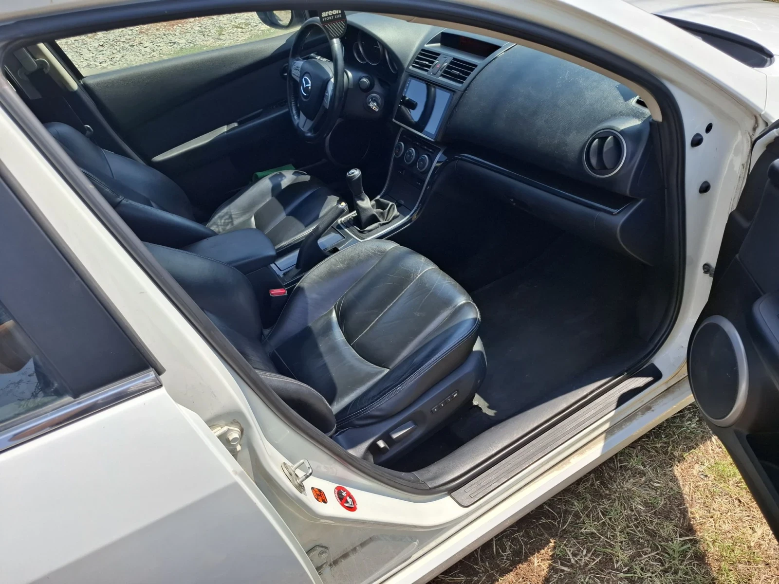Mazda 6 2.2, снимка 4 - Автомобили и джипове - 55603724