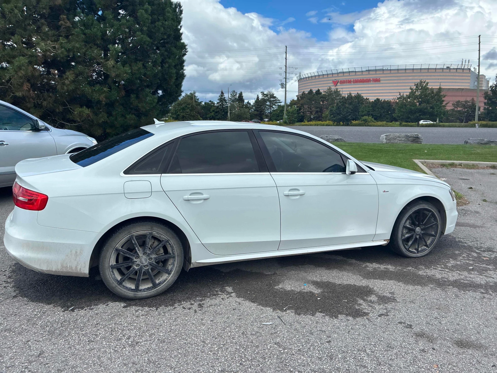 Audi A4 * Progressiv * АВТОКРЕДИТ * ГЛАВНО ПРЕДСТАВИТЕСТВО, снимка 4 - Автомобили и джипове - 55832989