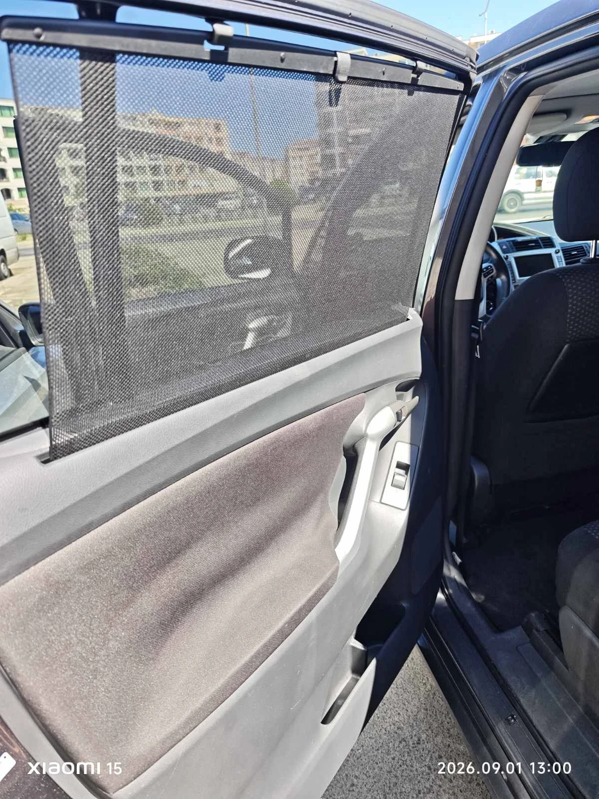 Toyota Verso 2.2 D-4D, снимка 9 - Автомобили и джипове - 55924989