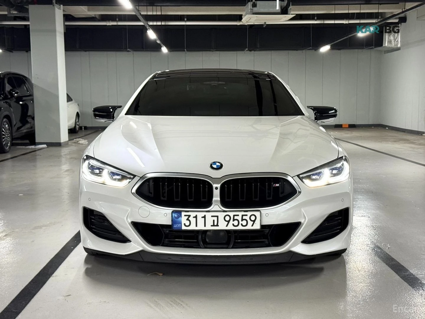 BMW 850  M* SPORT* XDRIVE* LASER LIGHTS ОБДУХВАНЕ* ДИСТРОН, снимка 3 - Автомобили и джипове - 55944237