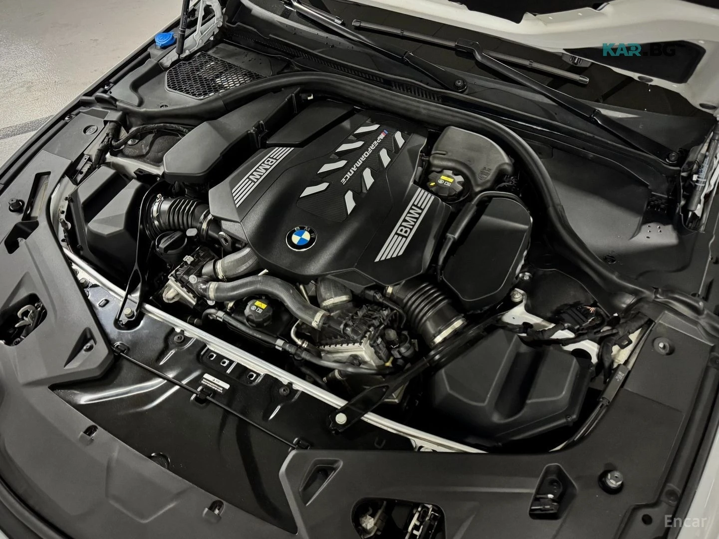 BMW 850  M* SPORT* XDRIVE* LASER LIGHTS ОБДУХВАНЕ* ДИСТРОН, снимка 6 - Автомобили и джипове - 55944237